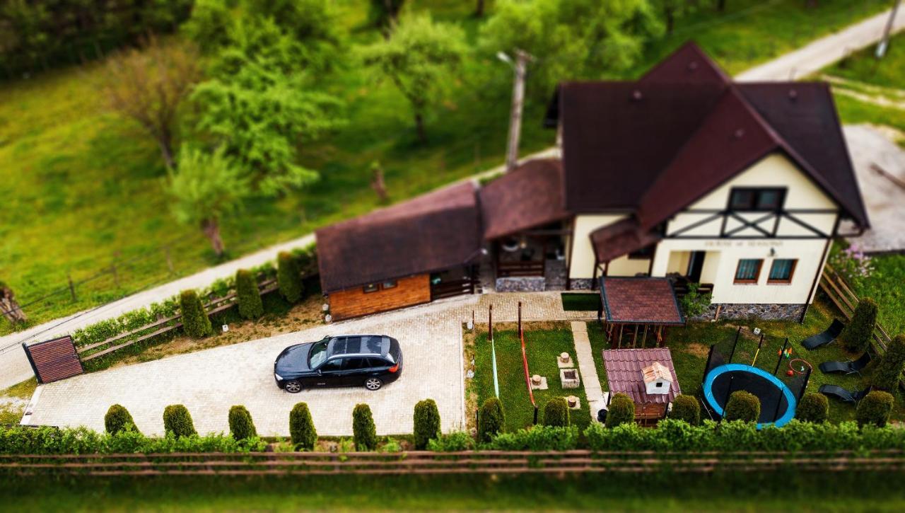 House Of Seasons